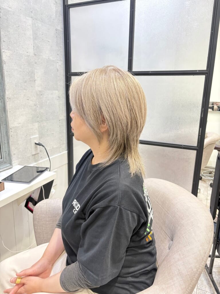 白髪ぼかし×ミルクベージュカラー(Yeeee.s ブログ掲載写真)