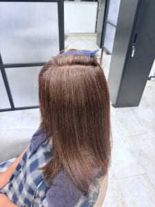 ロングヘアの白髪ぼかしがゆっくり変わる理由