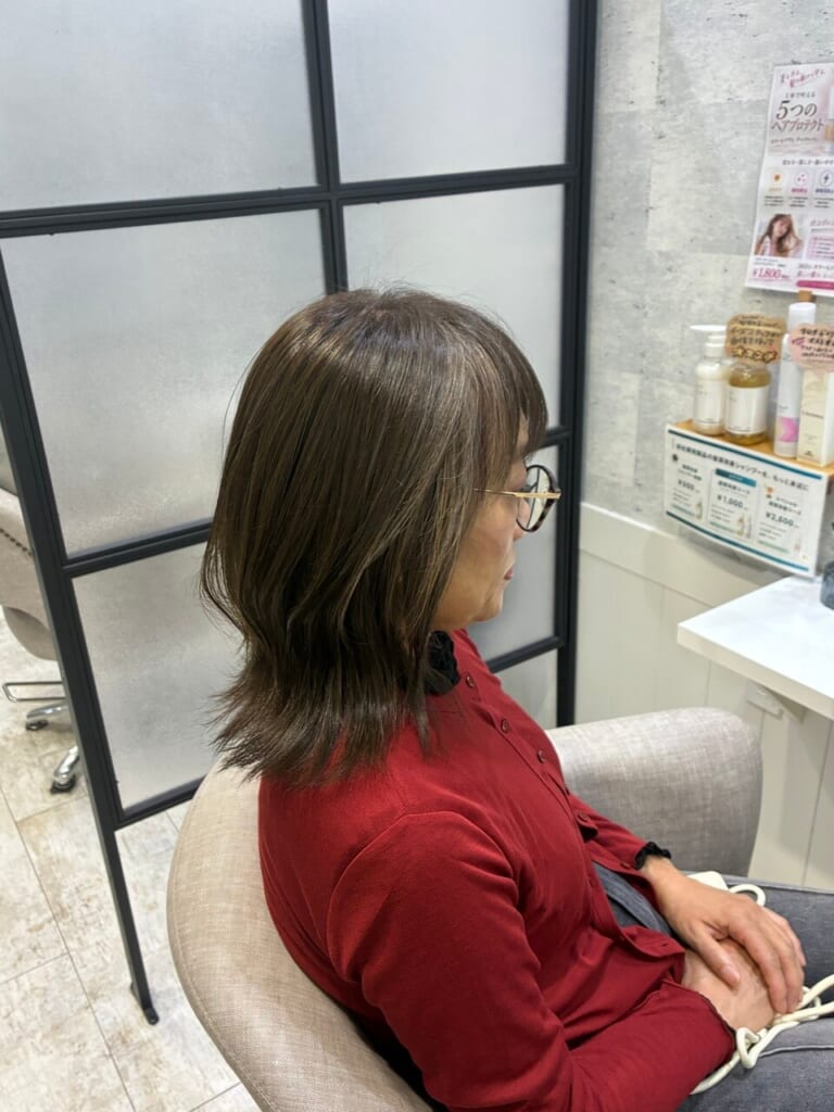 白髪が気になるけど暗くしたくない方へ(Yeeee.s ブログ掲載写真 3)
